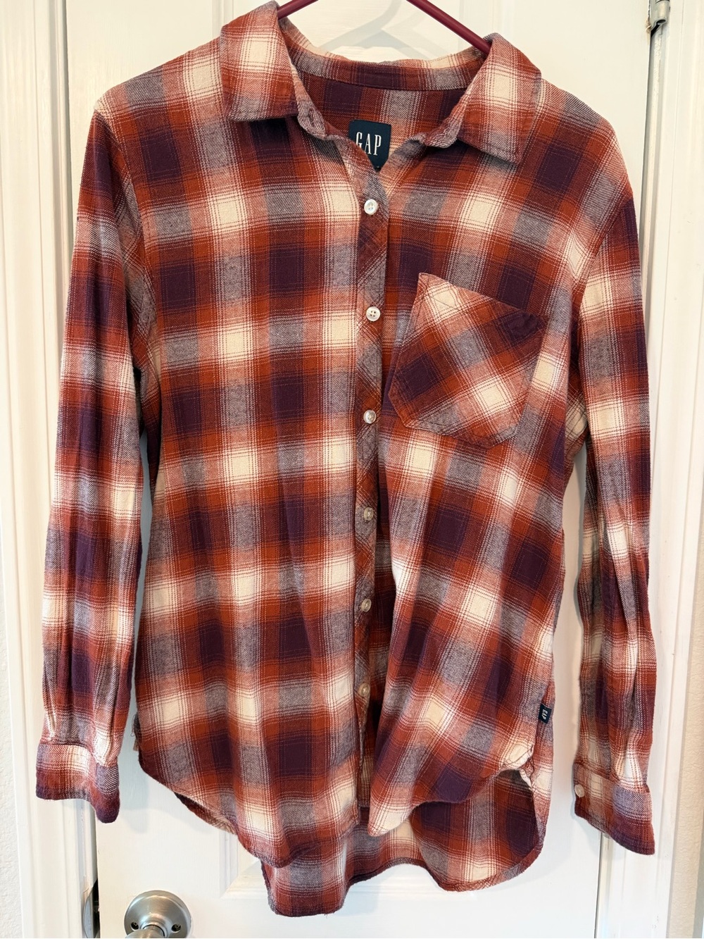 GAP Ladies Plaid Button-Up Shirt